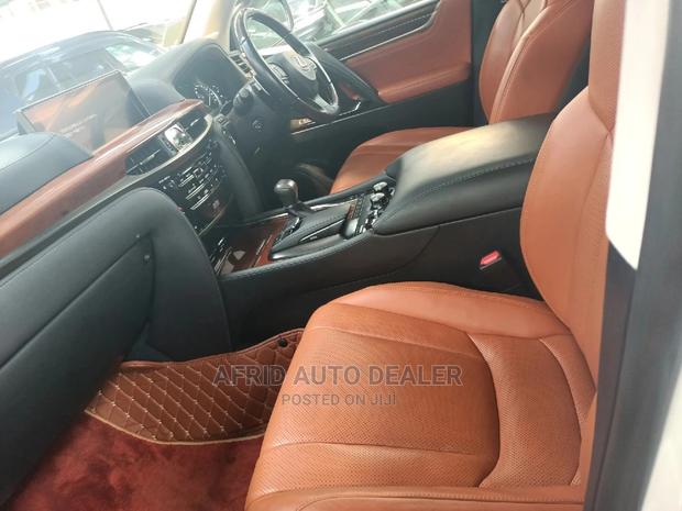 Luxury SUV 2016 Lexus LX 570 AWD - White All-Wheel Drive Available