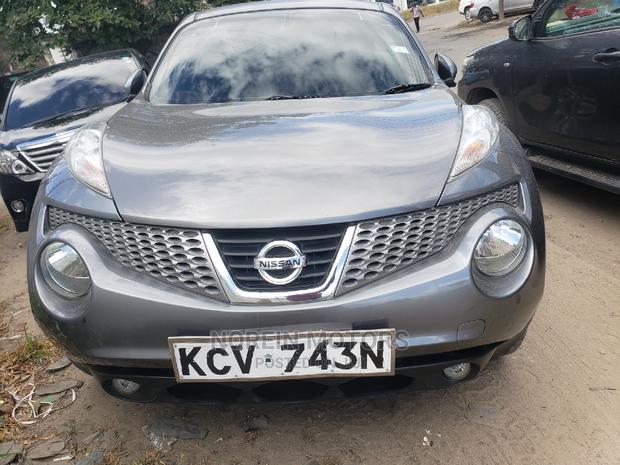 2012 Gray Nissan Juke - Impeccable Vehicle for Sale
