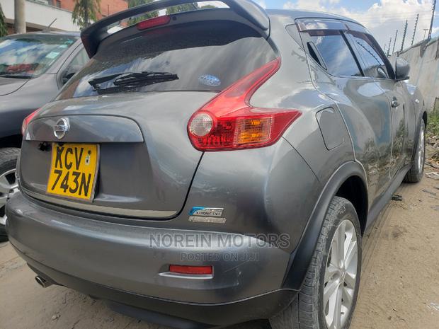 2012 Gray Nissan Juke - Impeccable Vehicle for Sale