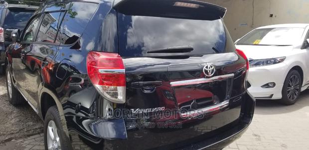 2014 Toyota Vanguard: Adventure Awaits with Power & Style
