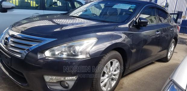 2014 Nissan Teana: High-Quality, Luxury Sedan