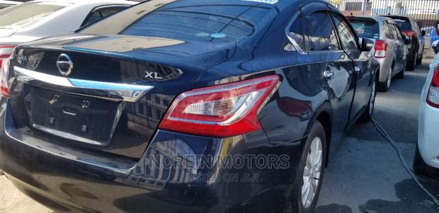 2014 Nissan Teana: High-Quality, Luxury Sedan