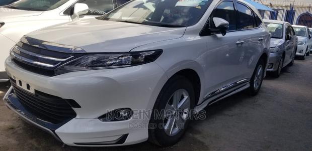 White 2014 Toyota Harrier for Sale - Used Luxury SUV