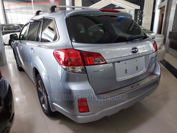 Subaru Outback 2014 Silver