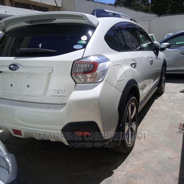 Subaru XV Hybrid 2015 White