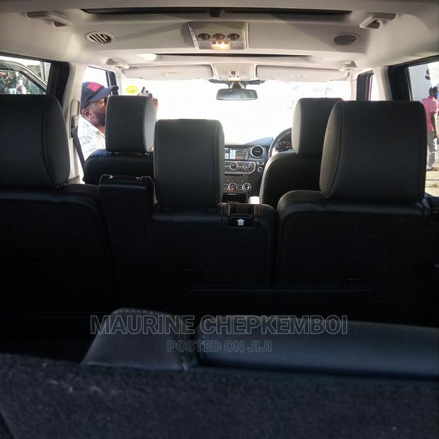 Land Rover Discovery 2015 Black