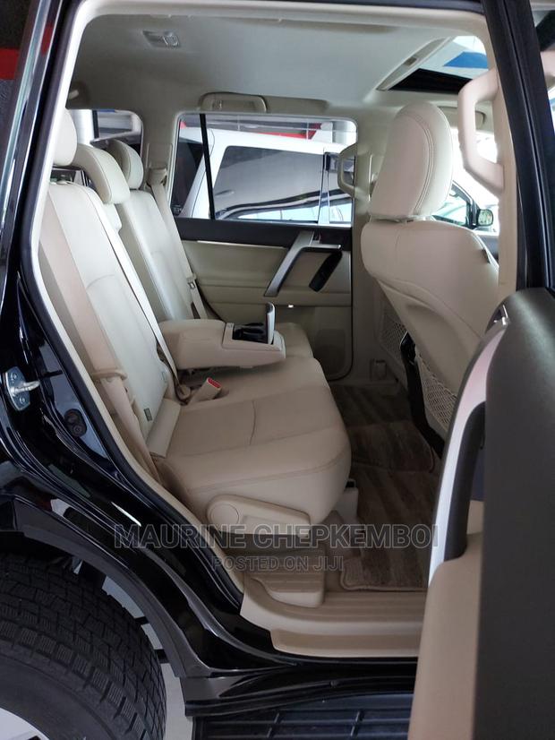 Toyota Land Cruiser Prado 2017 2.7 Black