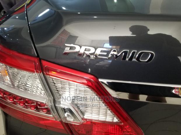 2015 Toyota Premio Gray - Stylish Sedan for Comfortable Driving