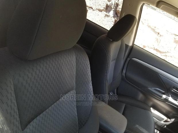 Used Brown Mitsubishi Outlander 2015: Perfect for Daily Commute