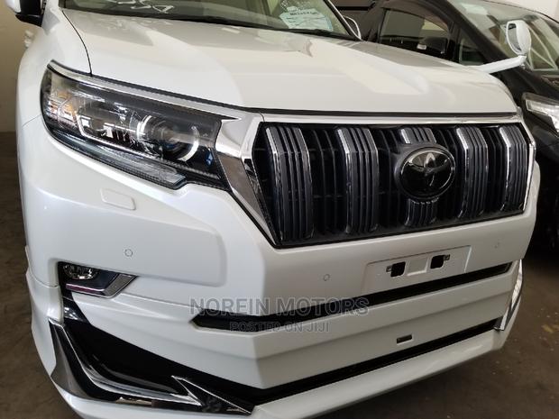 2017 Toyota Land Cruiser Prado - White, Sport Edition