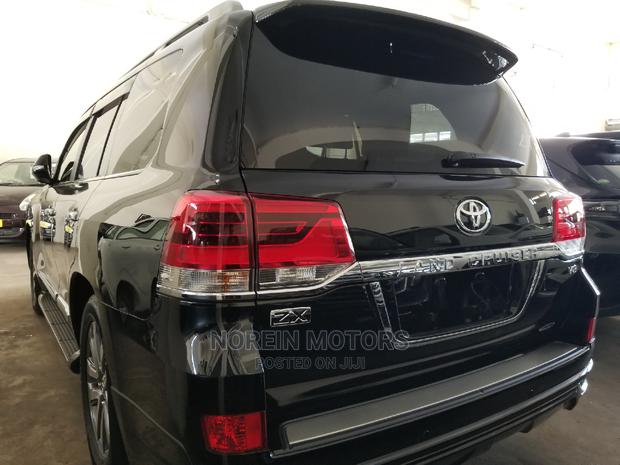 2016 Toyota Land Cruiser Black - Powerful SUV for Sale