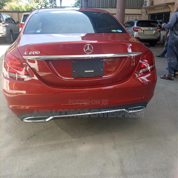 Mercedes-Benz C200 2015 Red