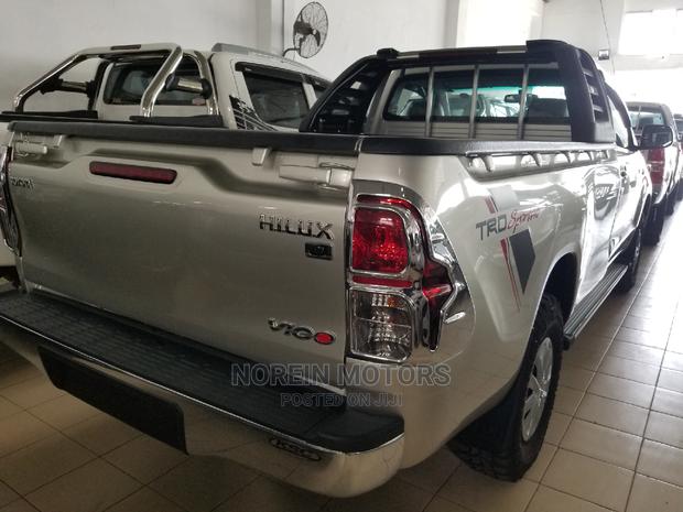 Toyota Hilux 2014 SR5 Double Cab 4x4