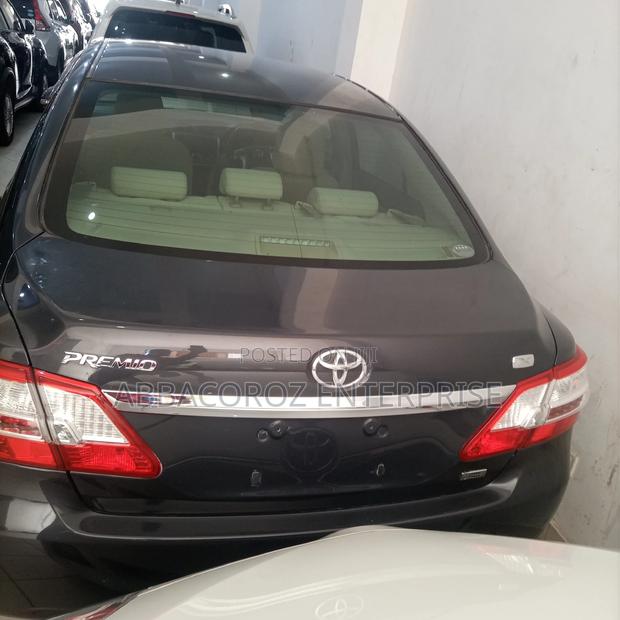 Toyota Premio 2015 Gray