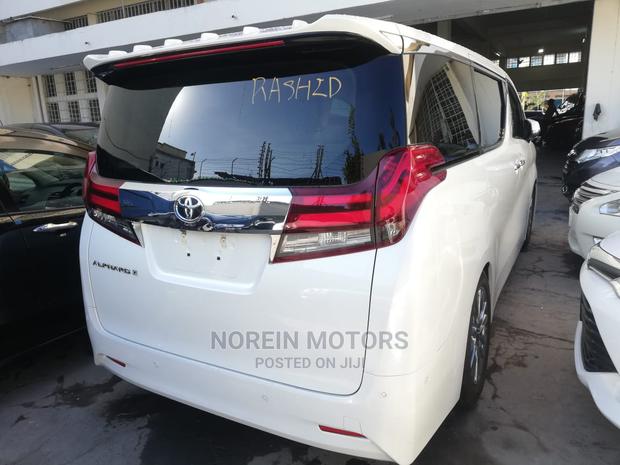 2015 White Toyota Alphard - Spacious Minivan Offer