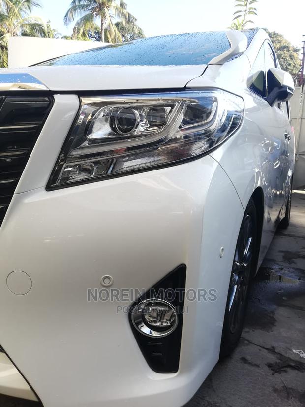 2015 White Toyota Alphard - Spacious Minivan Offer