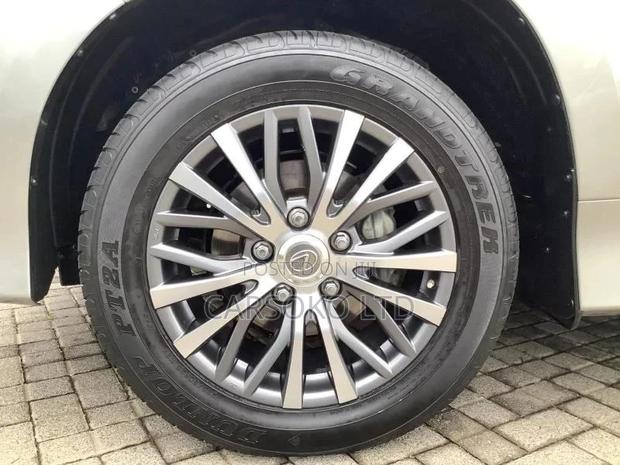 Silver Lexus LX 2016 - Premium Used SUV Available