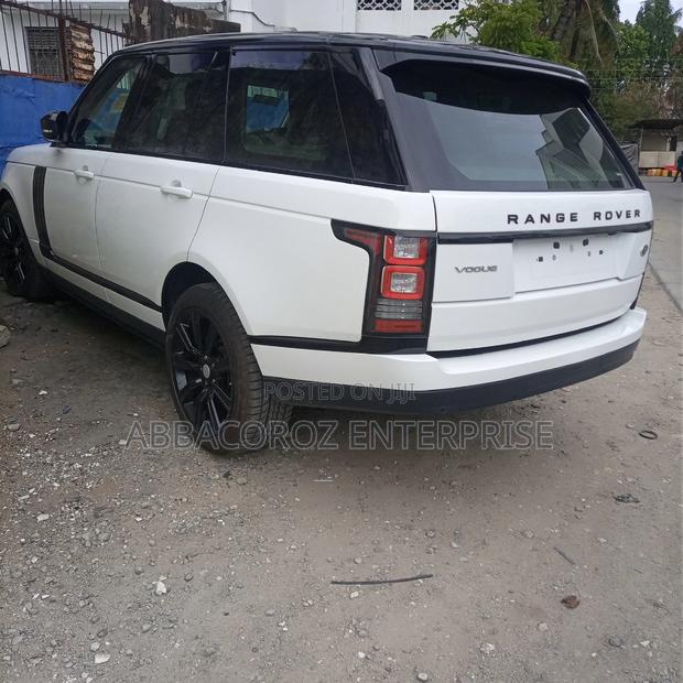 Land Rover Range Rover Vogue 2014 White