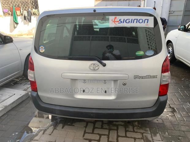 Toyota Probox 1.5 GL 2WD 2015 Silver