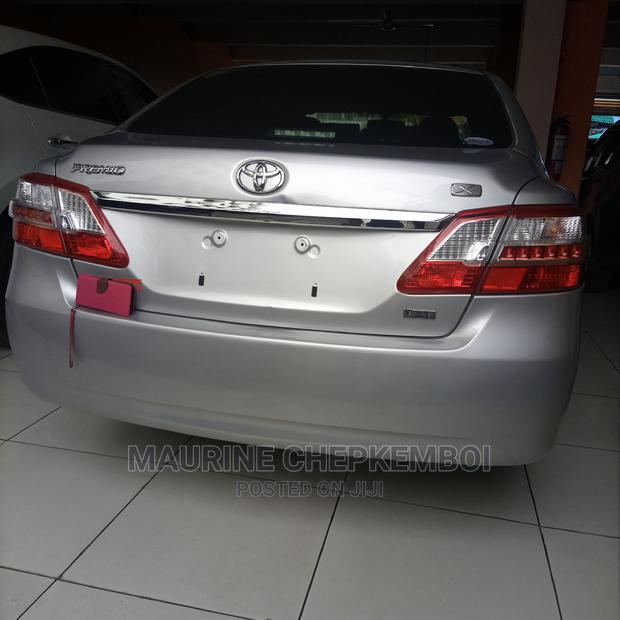 Toyota Premio 2014 Silver