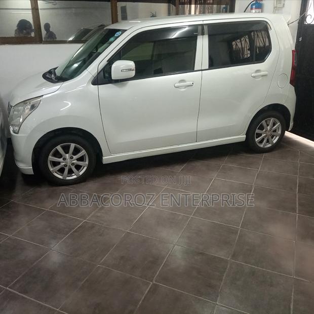 Suzuki JR 2014 White