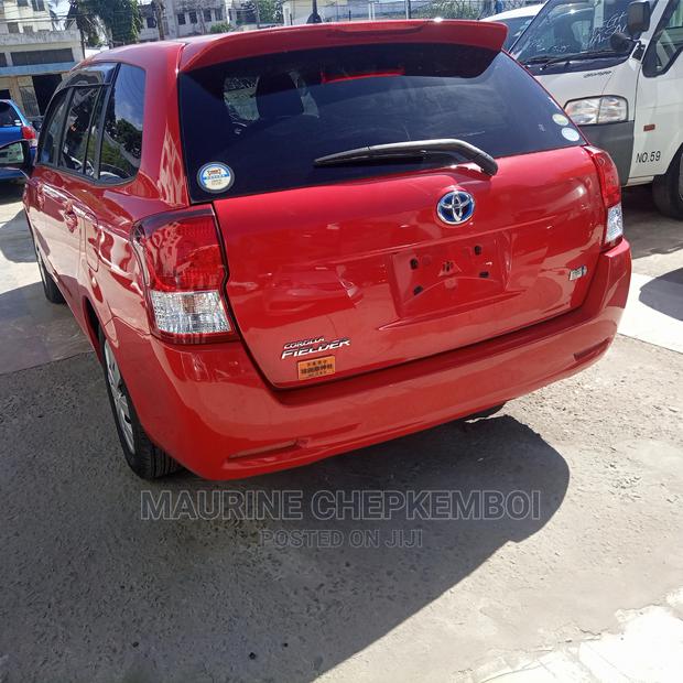 Toyota Fielder 2014 Red
