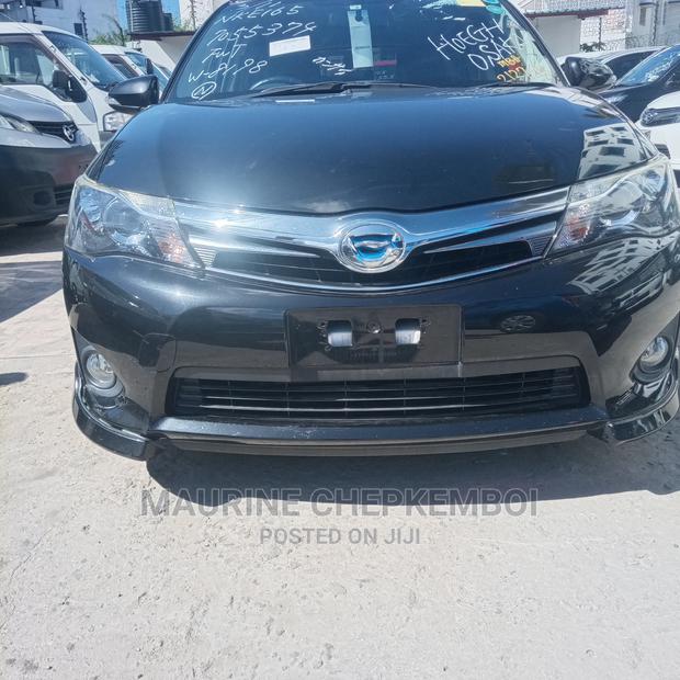 Toyota Fielder 2014 Black