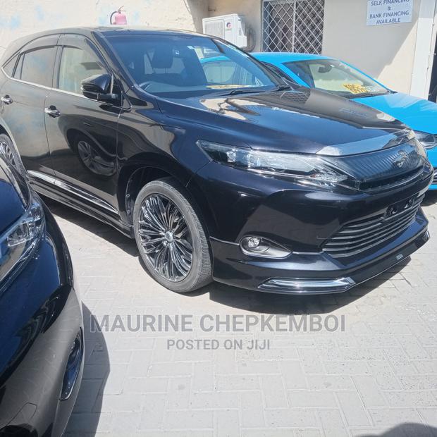 Toyota Harrier 2.0 4WD 2015