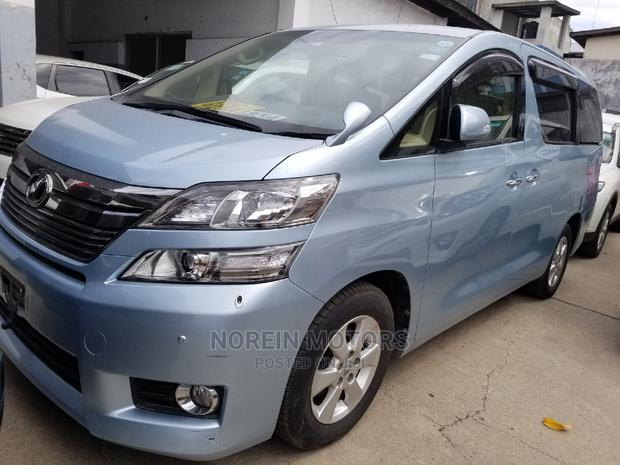 Used 2014 Toyota Vellfire Blue: Spacious Minivan
