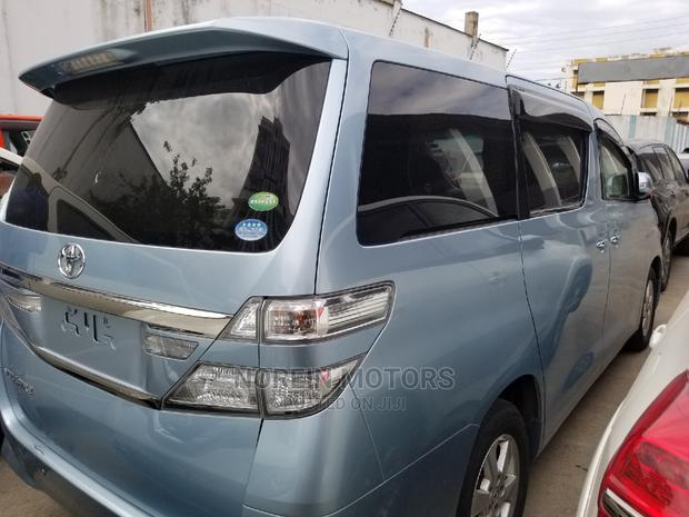 Used 2014 Toyota Vellfire Blue: Spacious Minivan