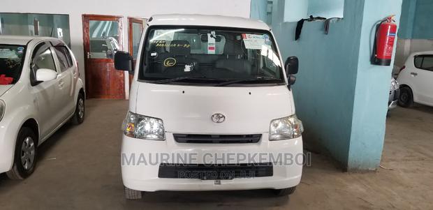 Toyota TownAce 2014 White