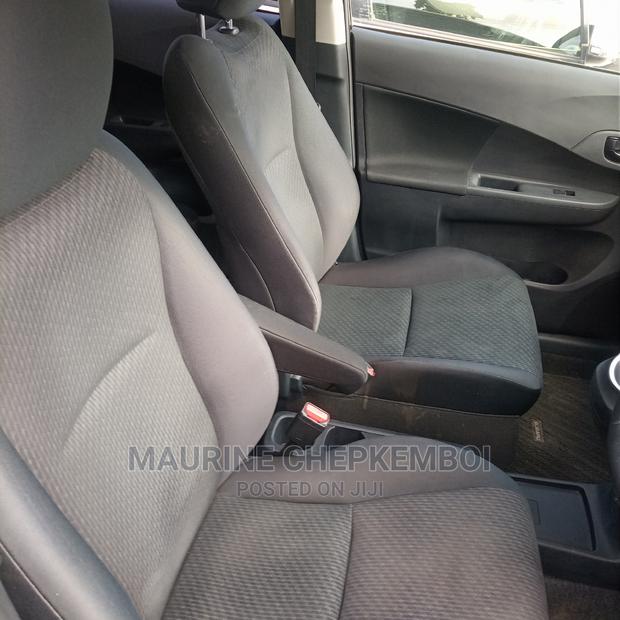 Subaru Trezia 1.3i 2015 Black