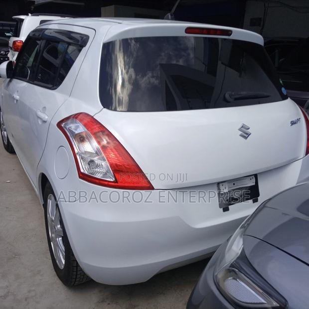 Suzuki Swift 2015 White