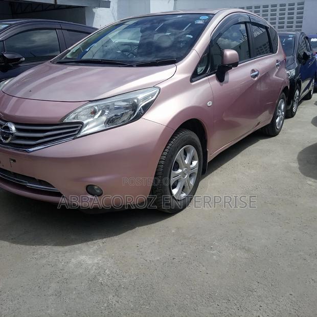 Nissan Note 2015 Pink