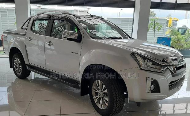 2023 Isuzu D-Max Silver Truck: Unmatched Performance and Style