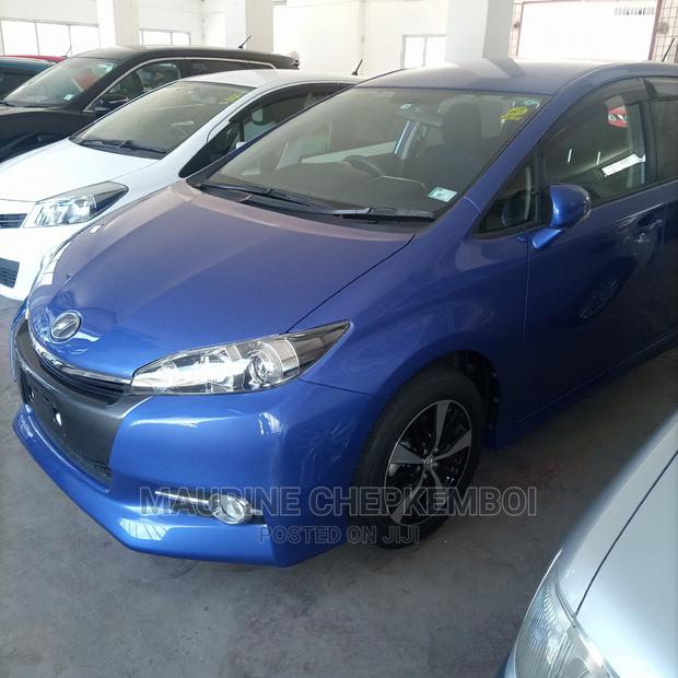 Toyota Wish 2015 Blue