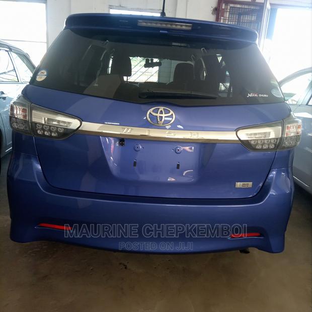 Toyota Wish 2015 Blue