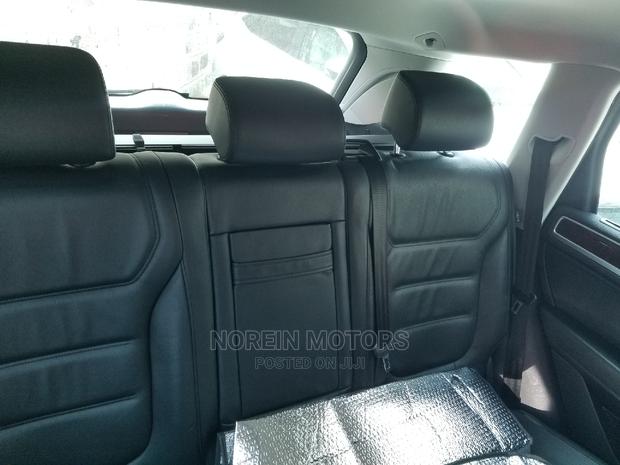 2014 Volkswagen Touareg - White, Luxury Used SUV