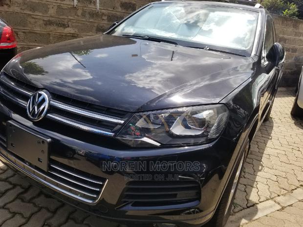 Black Volkswagen Touareg 2014: Sleek & Stylish SUV