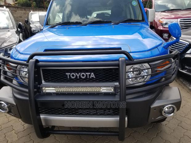 Blue 2014 Toyota FJ Cruiser: Adventure-Ready, Affordable and Reliable