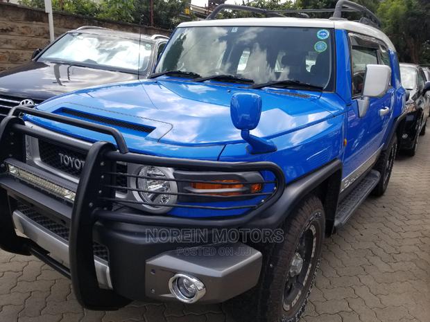 Blue 2014 Toyota FJ Cruiser: Adventure-Ready, Affordable and Reliable