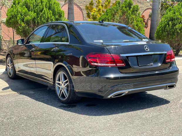 Mercedes-Benz E250 2015 Black