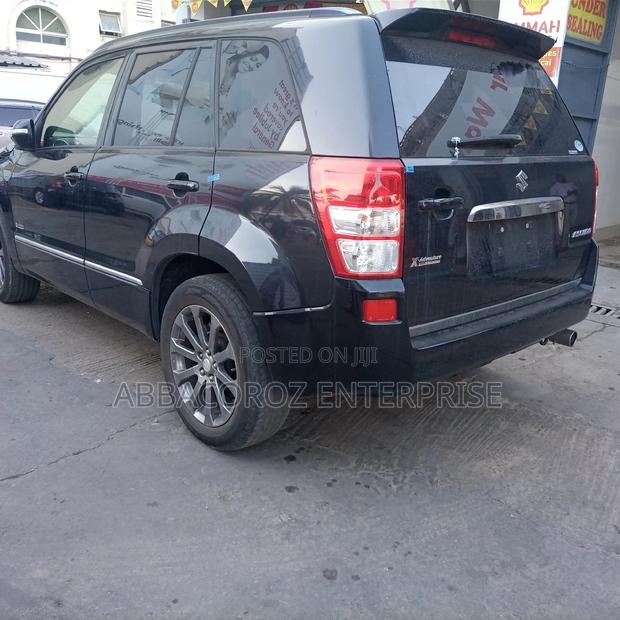 Suzuki Escudo 2015 Black