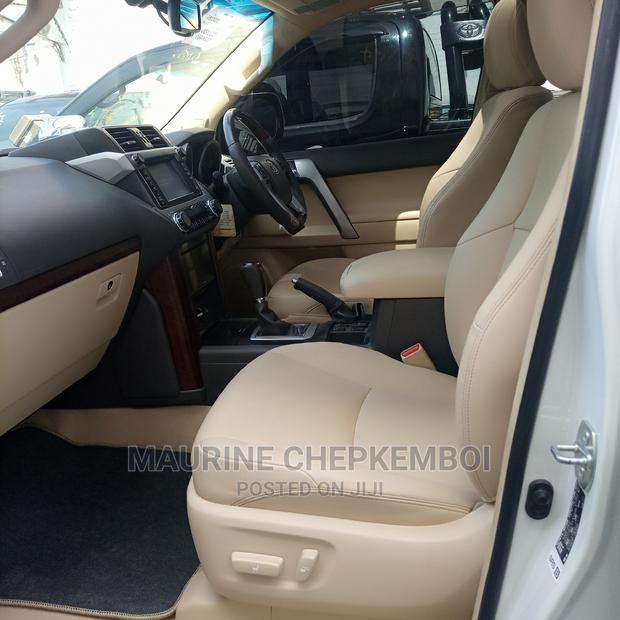 Toyota Land Cruiser Prado 2015 3.0 D-4d (190 Hp) 7 Seats Pearl