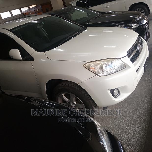 Toyota RAV4 2012 2.5 4x4 Pearl