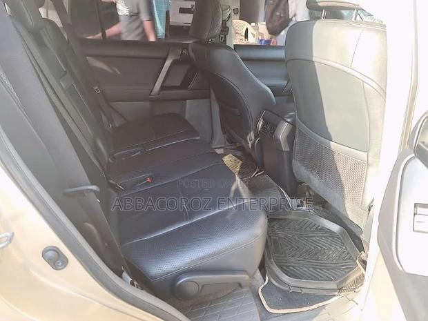 Toyota Land Cruiser Prado 2012 2.7 I White