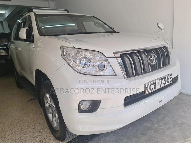 Toyota Land Cruiser Prado 2012 2.7 I White