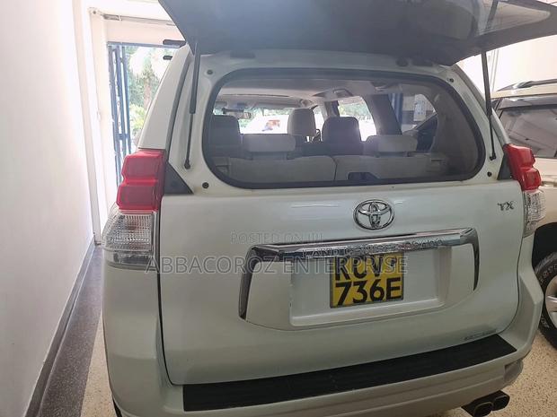 Toyota Land Cruiser Prado 2012 2.7 I White