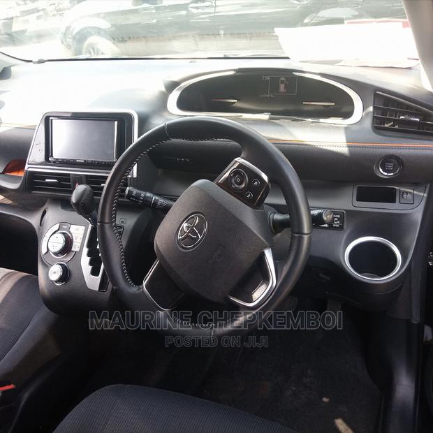 Toyota Sienta 2014 Black