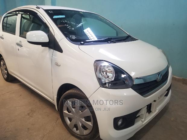 Daihatsu Mira 2015 - Pearl Exterior